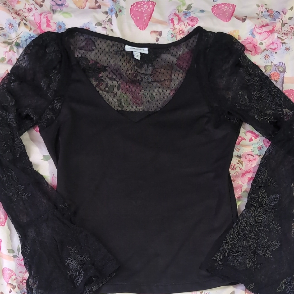 Chic Black Lace Women's Blouse